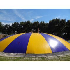 Sidijk Airtrampoline rond 15 Meter